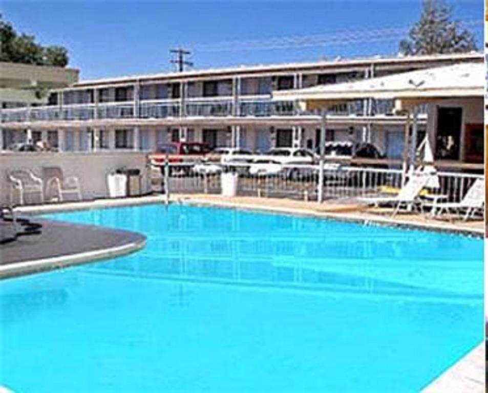 Winnemucca Holiday Motel Exterior photo